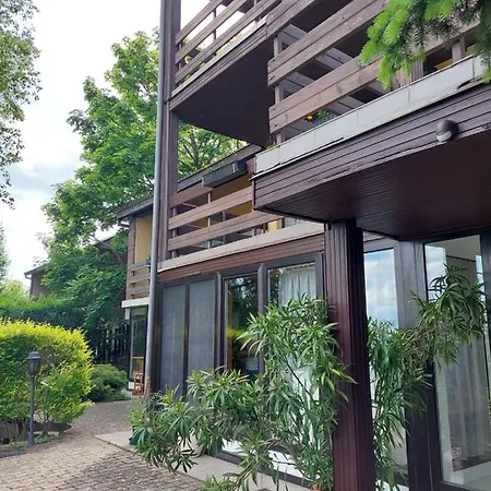 Ive Vendeghaz Balatonalmádi